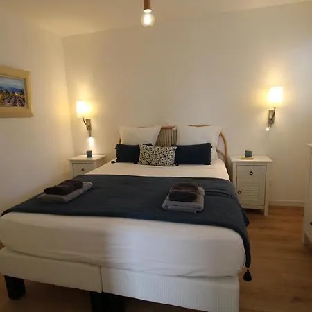 6 Chambres, Piscine, Vue Mer, A Proximite De La , Villa